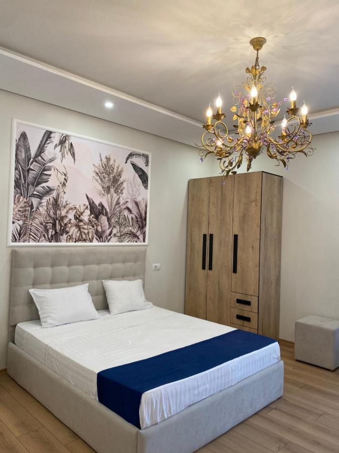 Villa D Hotel-Restaurant-Private Beach Durrës Kültér fotó